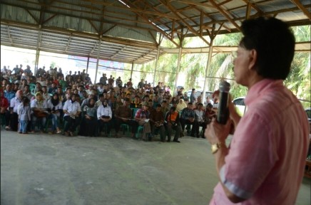 ZN bersama warga Kuamang Kuning